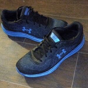 Under Armour Black Knit Sneakers with Blue Soles